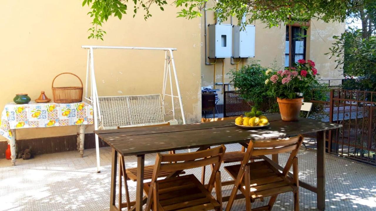 B&B Etnea Centoundici Nicolosi Exteriér fotografie